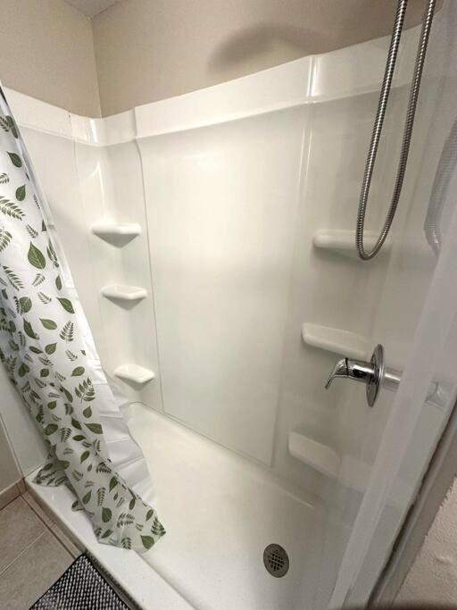 Maiden Nest Private Master Suite Pawtucket Luaran gambar